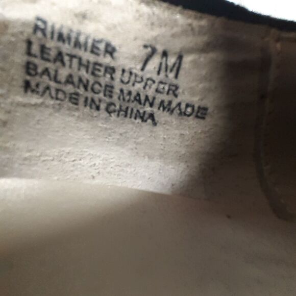 Bellini Rimmer Black Leather Classic Zipper Ankle Bootie Heels Size 7M - Picture 7 of 9